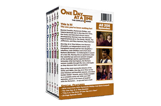 La scatola su ordinazione di DVD fissa il film dell'America la serie completa l'un giorno per volta la serie completa fornitore